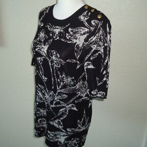 WHITE HOUSE BLACK MARKET stretchy sweater top size-S